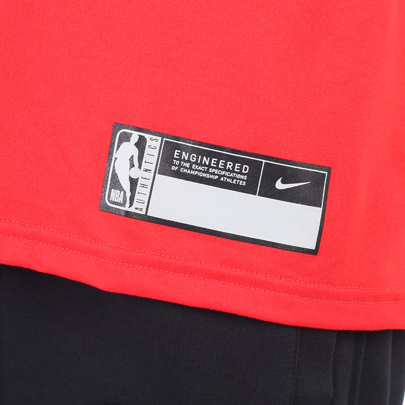 мужская красная футболка Nike NBA Chicago Bulls Dri-FIT T-Shirt DA5916-657 - цена, описание, фото 4